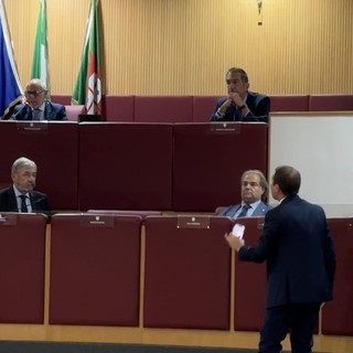 Prolungamento della metro, scontro in Regione sui 74,5 milioni per Rivarolo e Terralba: tensione tra Bucci e Romeo