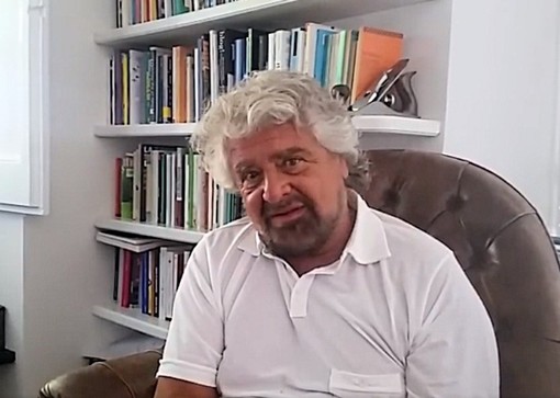 Elezioni Europee: Beppe Grillo al seggio a Sant'Ilario non dice niente