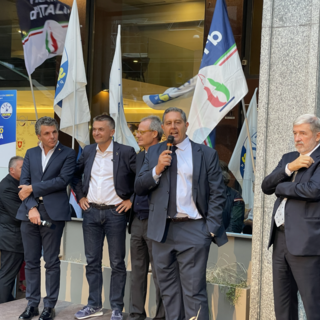 Elezioni, la festa del centrodestra: “Una coalizione unita”