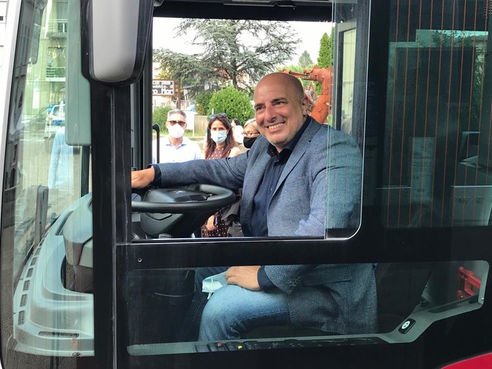 Da Regione Liguria 17 milioni del Pnrr per nuovi mezzi del trasporto pubblico. Berrino: "Mezzi sempre più rispettosi dell'ambiente"