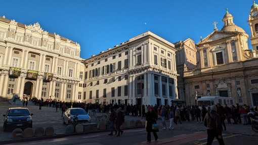 Palazzo Ducale sold-out: più di cinquemila presenze al convegno dedicato al Medioevo e bagno di folla per Alessandro Barbero