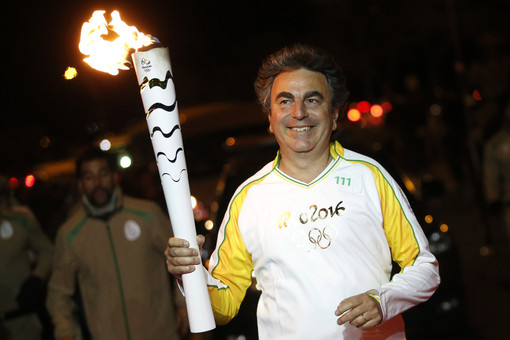 Costa tedoforo a Rio de Janeiro nel 2016