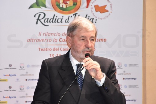 Caso Bucci-Secolo XIX, il presidente da Sanremo respinge le accuse sui messaggi con il direttore: “Mi attribuiscono cose che non ho fatto” Caso Bucci-Secolo XIX, il presidente da Sanremo respinge le accuse sui messaggi con il direttore: “Mi attribuiscono cose che non ho fatto”