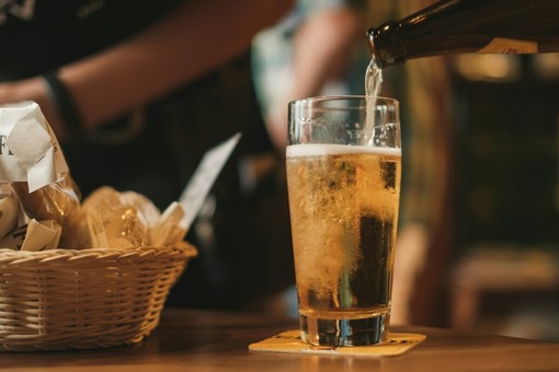Birra artigianale in Liguria: la scommessa dei nano-birrifici tra Genova e l'entroterra