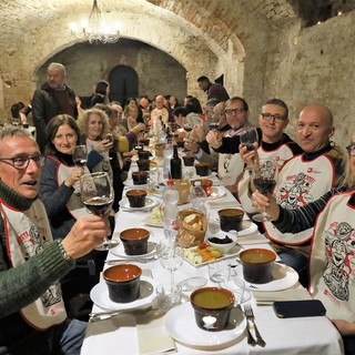 Il Bagna Cauda Day verso nuovi record. I fujot si riaccenderanno dal 2 al 4 dicembre