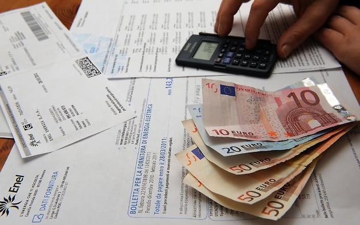 Turismo, la grande ripresa estiva vanificata dal caro bollette. L'allarme di Assoturismo: «In Liguria destagionalizzazione a rischio» Turismo, la grande ripresa estiva vanificata dal caro bollette. L'allarme di Assoturismo: «In Liguria destagionalizzazione a rischio»