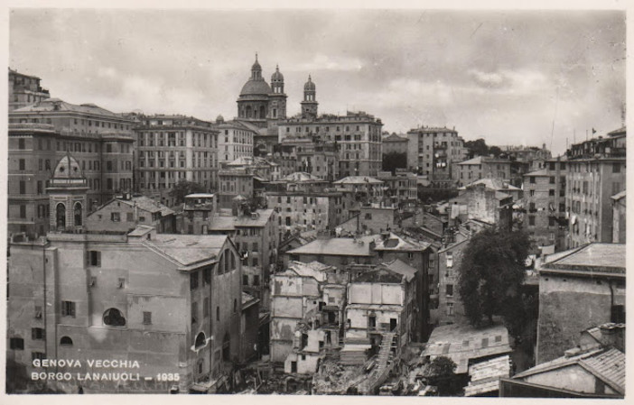 Il fantasma della vecchietta di vico dei Librai, ecco la storia tra le più affascinanti del centro storico Il fantasma della vecchietta di vico dei Librai, ecco la storia tra le più affascinanti del centro storico