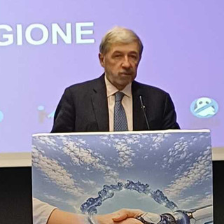 Congresso regionale della Uil Liguria, il presidente Bucci: "Lavoro e crescita fondamentali per costruire il nostro futuro"