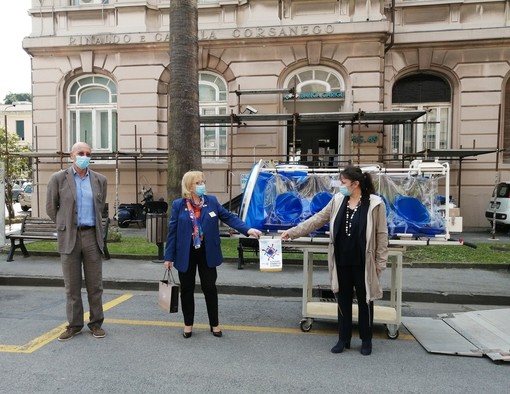 Coronavirus: il Rotary dona al San Martino un ‘kit’ di attrezzature medicali avanzate Coronavirus: il Rotary dona al San Martino un ‘kit’ di attrezzature medicali avanzate