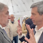 Regionali, si alza la tensione tra Bucci e Orlando: la cena ‘dem’ diventa un caso e si incendia il faccia a faccia all’Expo Fontanabuona (VIDEO) Regionali, si alza la tensione tra Bucci e Orlando: la cena ‘dem’ diventa un caso e si incendia il faccia a faccia all’Expo Fontanabuona (VIDEO)