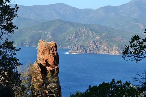 Partire da Genova per la Corsica in traghetto: destinazioni disponibili Partire da Genova per la Corsica in traghetto: destinazioni disponibili