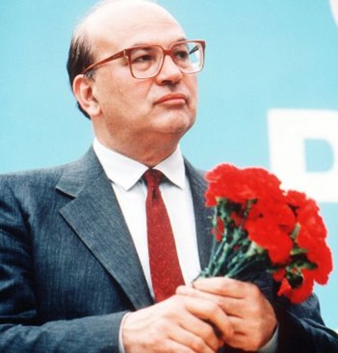 Domenica 19 gennaio torna la messa in memoria di Bettino Craxi