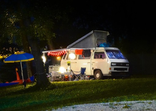 Corsica, imprenditrice di Sestri Levante ferita da colpi di pistola in camper