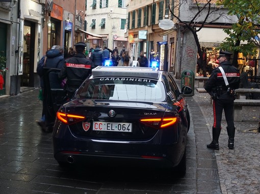 Sicurezza in città, ancora un'aggressione a Caricamento mentre Genova chiede soluzioni concertate dal centro alle periferie