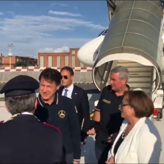 Il premier Conte al suo arrivo allo scalo genovese