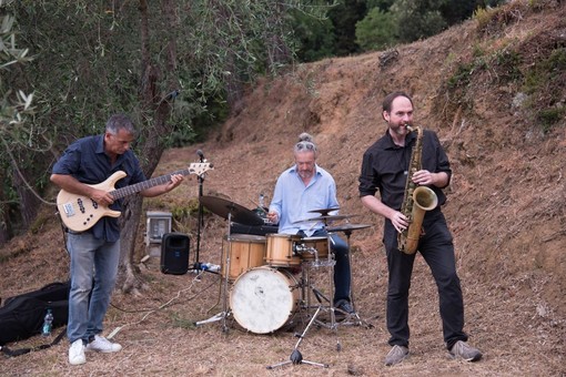 Jazz’n’breakfast alla Sala Mercato dal 26 gennaio al 5 aprile Jazz’n’breakfast alla Sala Mercato dal 26 gennaio al 5 aprile