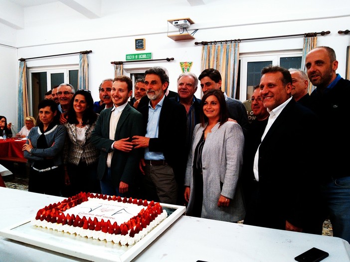 Pietra Ligure e Genova sempre più vicine grazie a una cena e un weekend "solidali" (FOTOgallery e VIDEOinterviste) Pietra Ligure e Genova sempre più vicine grazie a una cena e un weekend "solidali" (FOTOgallery e VIDEOinterviste)