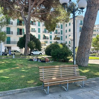 Bollino rosso per caldo fino a giovedì, il novanta per cento dei Comuni liguri è ad alto rischio Bollino rosso per caldo fino a giovedì, il novanta per cento dei Comuni liguri è ad alto rischio