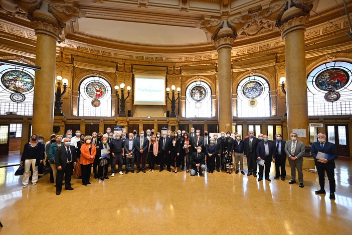 Confartigianato Genova festeggia 75 anni, Negri: "Continuerà ad essere il punto di riferimento per le microimprese esaltando i valori dell'artigianato" Confartigianato Genova festeggia 75 anni, Negri: "Continuerà ad essere il punto di riferimento per le microimprese esaltando i valori dell'artigianato"