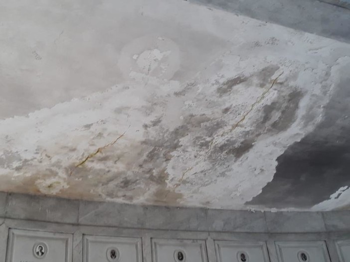 La memoria passa anche attraverso la buona conservazione dei sacrari, Lodi (Pd) al vicesindaco: "Occorre intervenire" (FOTO)