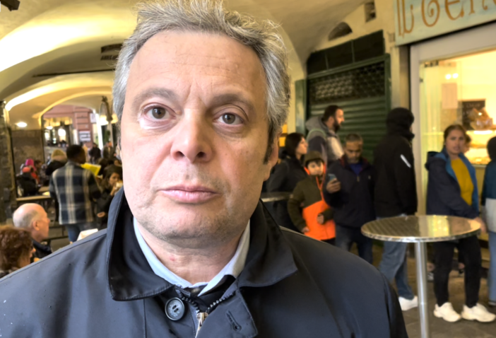 Sottoripa, una targa dedicata alle prostitute. La proposta di Carratù: “Valorizziamo la storia del territorio” (Video) Sottoripa, una targa dedicata alle prostitute. La proposta di Carratù: “Valorizziamo la storia del territorio” (Video)