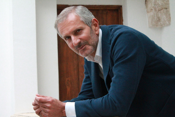 "La notte degli scrittori" a Palazzo Ducale con Carofiglio, Mazzucco e Presta