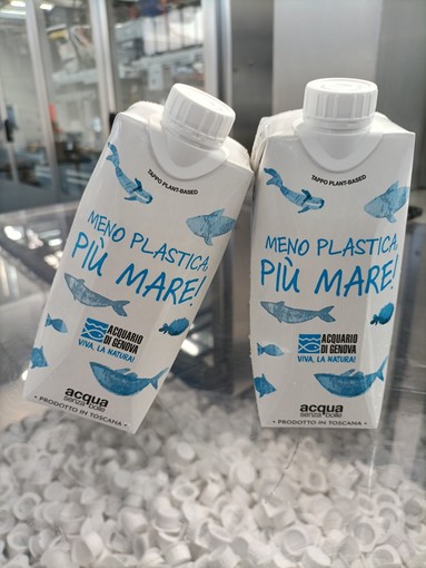 L’Acquario di Genova dice no alla plastica monouso