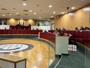 Manifestazione dell’ultra-destra e saluti romani, arriva la condanna unanime del consiglio regionale: “Regione si costituisca parte civile”