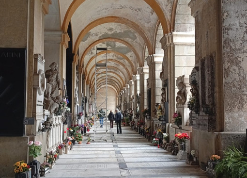 Le immagini del Cimitero di Staglieno il 1 novembre