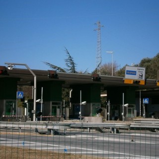 Riapertura dell'Aurelia in entrambi i sensi di marcia: il 7 dicembre termina l’agevolazione tariffaria sulla A10 tra Finale Ligure e Pietra Ligure