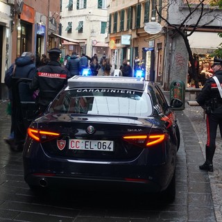 Sicurezza in città, ancora un'aggressione a Caricamento mentre Genova chiede soluzioni concertate dal centro alle periferie