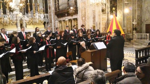 Al Modena arriva il concerto benefico "Sacro e profano" dei Reunion e del Collegium Vocale dell'Immacolata Al Modena arriva il concerto benefico "Sacro e profano" dei Reunion e del Collegium Vocale dell'Immacolata