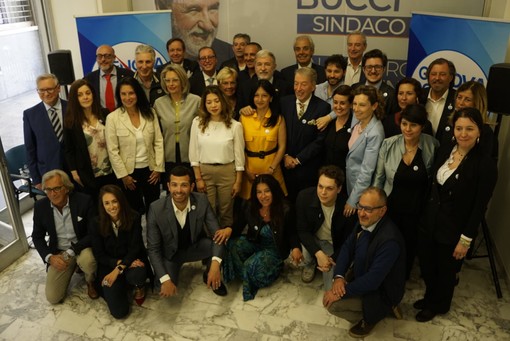 Genova Domani presenta i quaranta candidati a sostegno di Bucci Genova Domani presenta i quaranta candidati a sostegno di Bucci