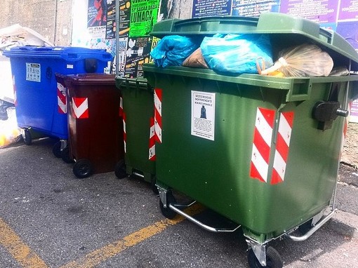 Nella provincia genovese i rifiuti costano di più: 380 euro a famiglia