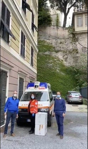 Coronavirus: i commercialisti di Genova donano 2500 mascherine all'Anpas