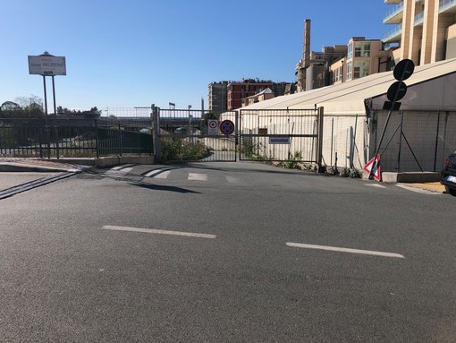 Pegli, progetto allo studio per la nuova viabilità sul Varenna Pegli, progetto allo studio per la nuova viabilità sul Varenna