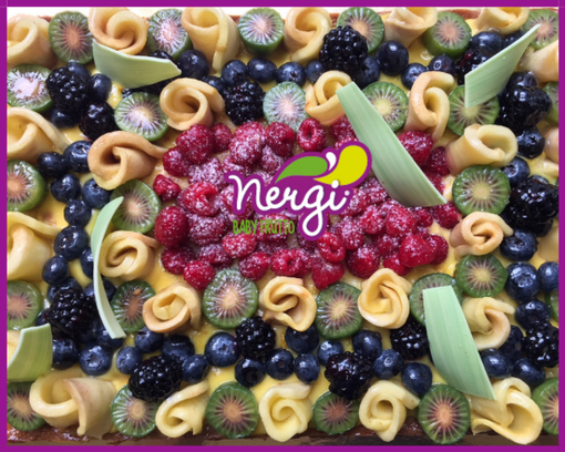 Mercoledì Veg: Crostata con Nergi, piccoli frutti e mele sudate nel limone  con crema pasticcera al limone del Garda