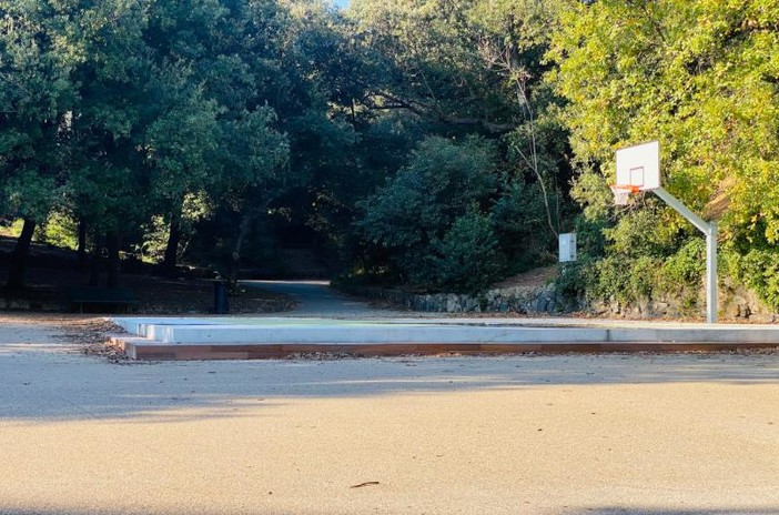 Pegli, il campo da basket in Villa Doria sarà sottoposto a migliorie (FOTO)