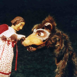 Lunaria a Levante 2023, sabato alla GAM i burattini di Gino Balestrino raccontano "Cappuccetto Rosso"