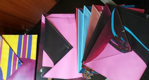 "Creazioni al Fresco": le borse di Sc'Art in vendita per la promozione sociale