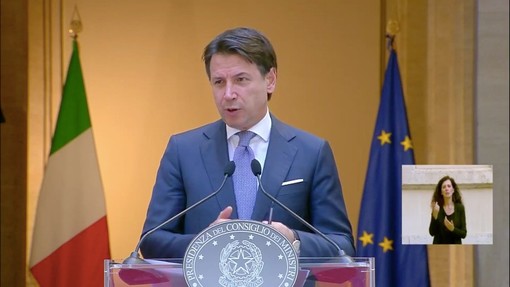 Coronavirus, recovery fund da 172 miliardi per l'Italia, Conte elenca le riforme necessarie: "Fondi non siano un tesoretto" (VIDEO)