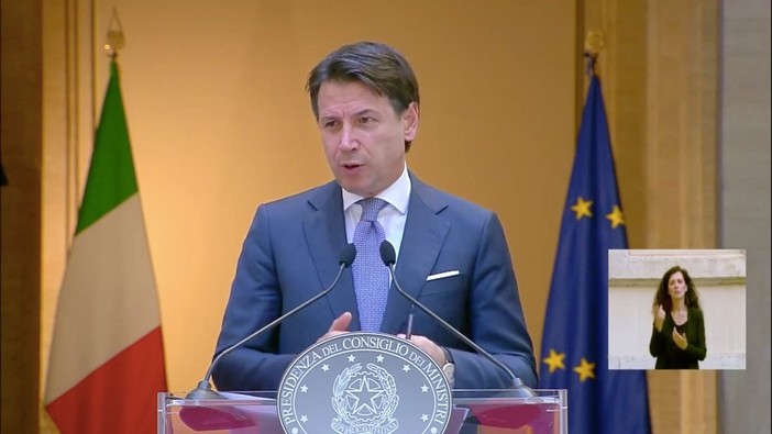 Coronavirus, recovery fund da 172 miliardi per l'Italia, Conte elenca le riforme necessarie: &quot;Fondi non siano un tesoretto&quot; (VIDEO)
