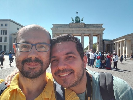 "Amore al tempo del coronavirus": la storia a distanza di Claudio e Alberto