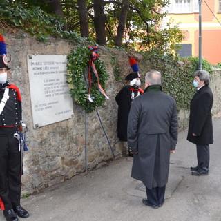 42° anniversario del sacrificio Emanuele Tuttobene e l'Appuntato Antonino Casu: depositata una una corona di fiori