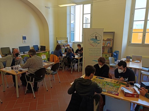 Quando la notizia è buona: con ‘La Dimora’ ci si diverte ma soprattutto si educa, si integra, si unisce e si combatte il bullismo Quando la notizia è buona: con ‘La Dimora’ ci si diverte ma soprattutto si educa, si integra, si unisce e si combatte il bullismo