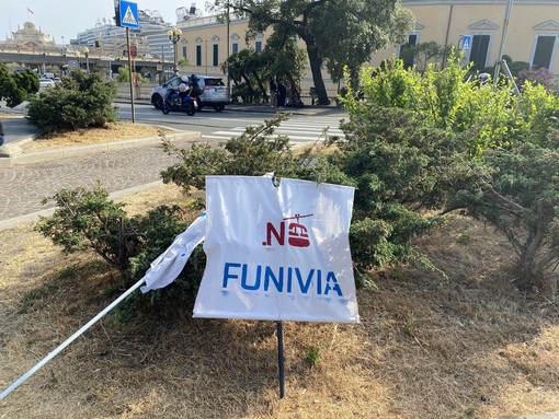 Funivia dei Forti, le accuse del Pd sull'origine dei fondi e la replica di Piciocchi (che ha sempre parlato di fondi complementari al Pnrr)