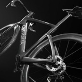 Mystero: storia di un'intuizione diventata velocità