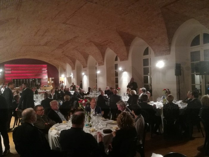 Barolo, Piemonte e  Liguria insieme per una serata di solidarietà e amicizia: gemellaggio per rinsaldare un legame profondo