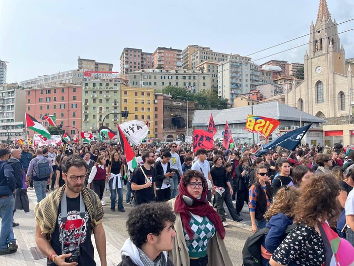USB, servizi educativi estivi nel mirino: “Basta lavoratori di serie A e serie B”