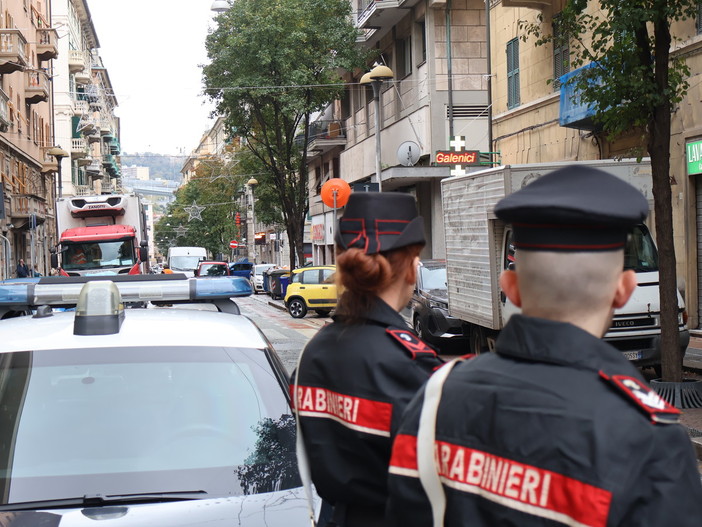 Rapallo, passeggia in centro nonostante i domiciliari: arrestato 40enne per evasione